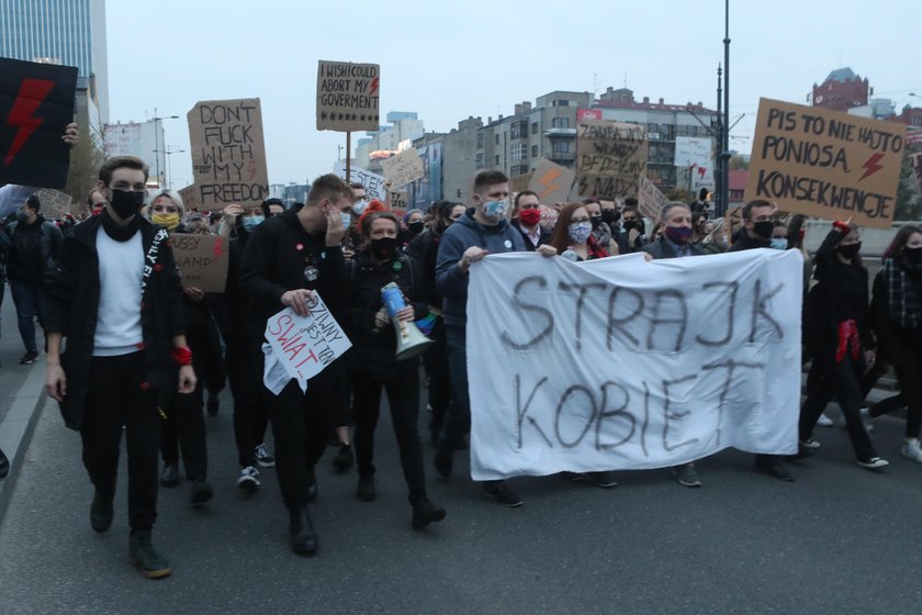 Protesty kobiet w całej Polsce