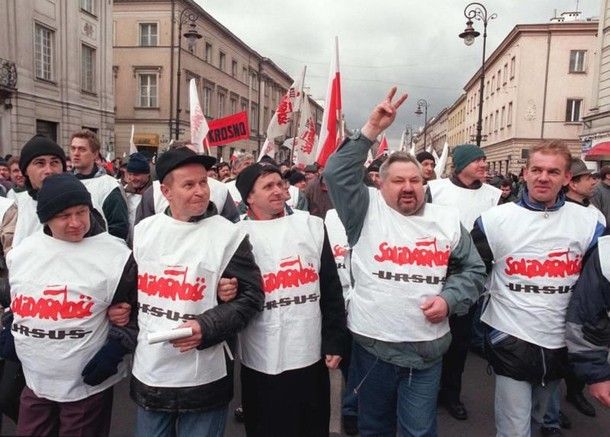 Ursus 8 związki zawodowe nie pozwalały na zmiany aż do upadku zakładu