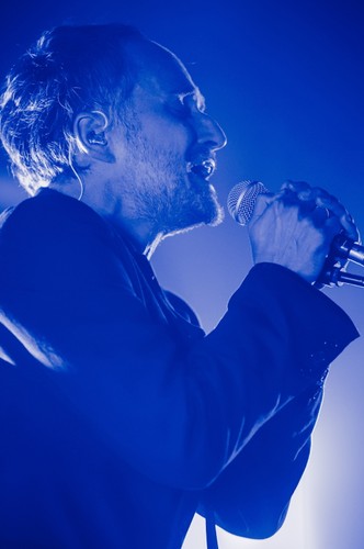 Artur Rojek podczas koncertu we Wrocławiu