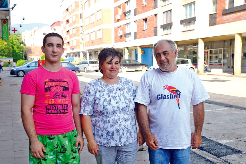 Vlada i Lela sa sinom Stefanom