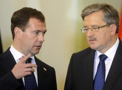 Komorowski dzwoni do Miedwiediewa. O czym rozmawiali?