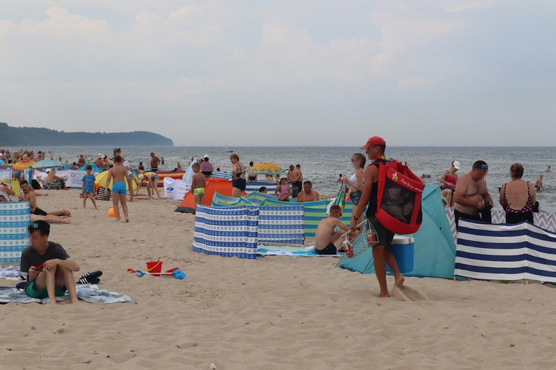 Sprzedaż "obnośna" na plaży