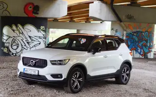 Volvo XC40 T4 - miejski SUV po szwedzku