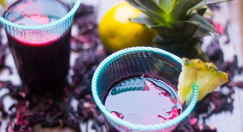 7 health benefits of hibiscus tea (Zobo)