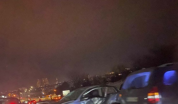 Lančani sudar kod isključenja za Lastu 