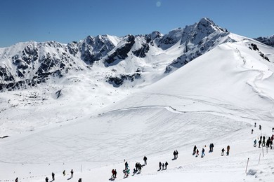 Majówka w Tatrach. RAPORT TOPR