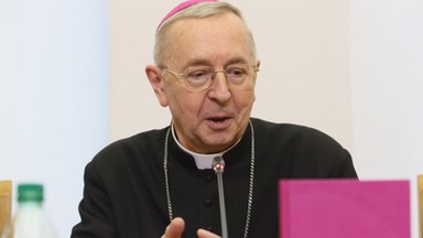 Abp Stanisław Gądecki krytykuje Unię Europejską i chwali ministra Glińskiego za ostre stanowisko ws. "Klątwy"