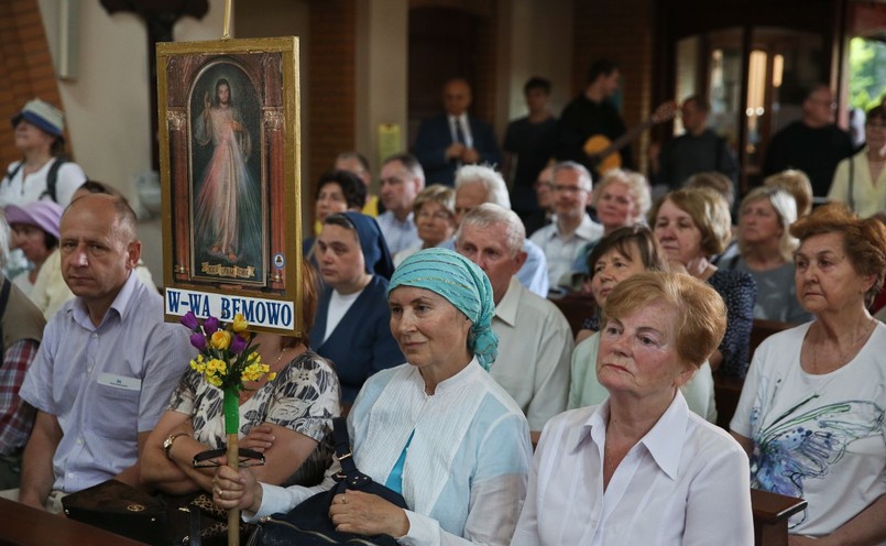 Uroczyste przekazanie relikwii św. Maksymiliana Kolbego w kościele św. Antoniego Mari Zaccarii w Warszawie