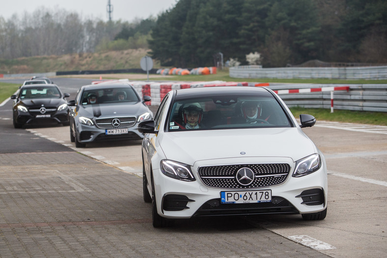 Pokaz mocy i prezentacja nowości – rozpoczęcie nowego sezonu AMG Driving Academy