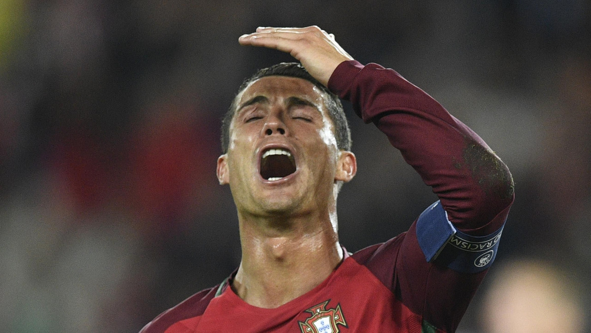 Cristiano Ronaldo przeszedł w sobotę do historii portugalskiej piłki, bijąc rekord występów w reprezentacji Portugalii, który do tej pory dzielił z Luisem Figo. Ale zabrakło wisienki na torcie w postaci gola. - Nie tak to sobie wyobrażałem - żałował Portugalczyk w rozmowie z oficjalnym serwisem Euro 2016.