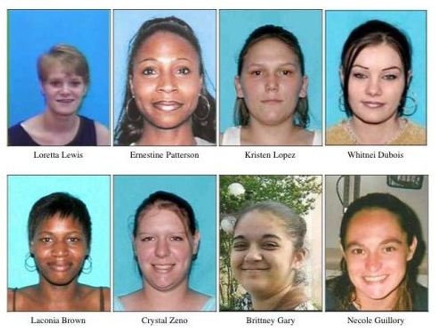 Ubijene devojke: Nekol Gjulori  je poslednja u donjem redu