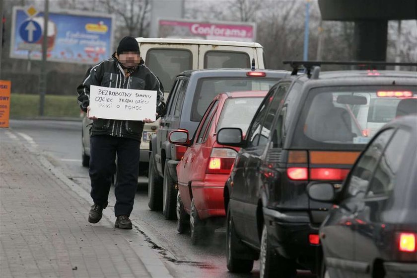 Ile wyżebrze bezdomny w ciągu jednego dnia?