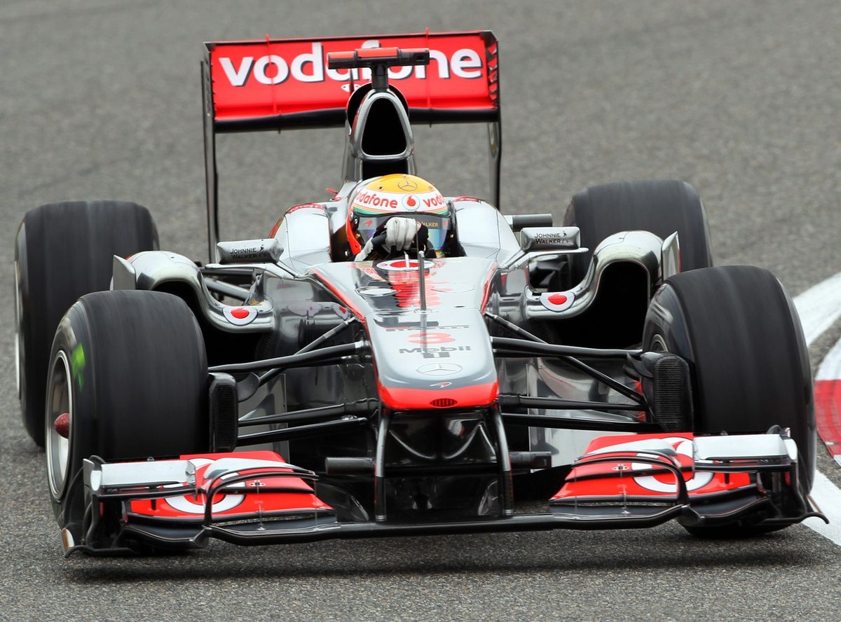Grand Prix Chin. Button i Hamilton na czele stawki
