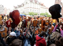 "Hey Joe" zagrane przez 1931 osób