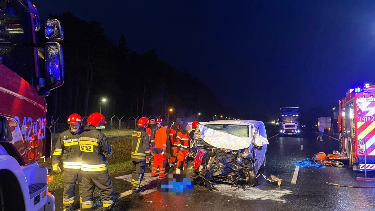 Tragiczny wypadek w Toruniu. Nie żyją trzy osoby