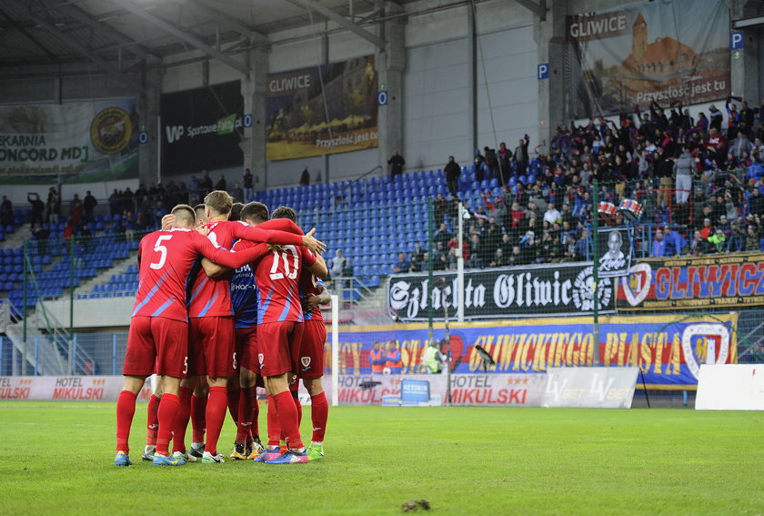 Pilka nozna. Ekstraklasa. Piast Gliwice - Wisla Plock. 28.10.2017