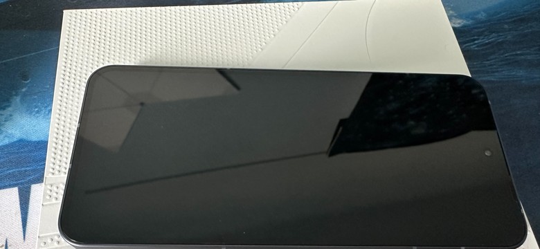 Oto Nothing Phone (2). PIERWSZE WRAŻENIA