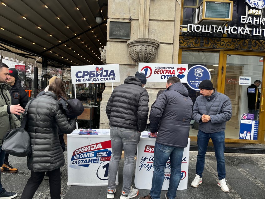 Štandovi SNS u Beogradu