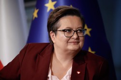 Złe wieści dla nauczycieli wszystkich specjalności. Wiceminister zapowiada "radykalną zmianę"