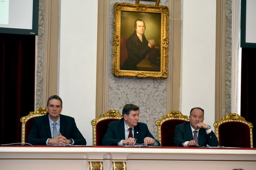 Ministar prosvete Mladen Šarčević sa dekanima