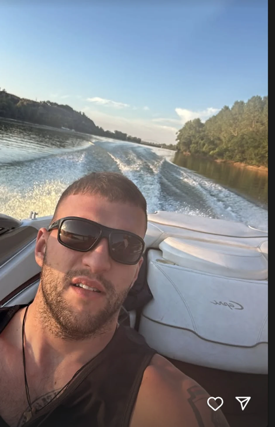 Veljko Ražnatović na gliseru