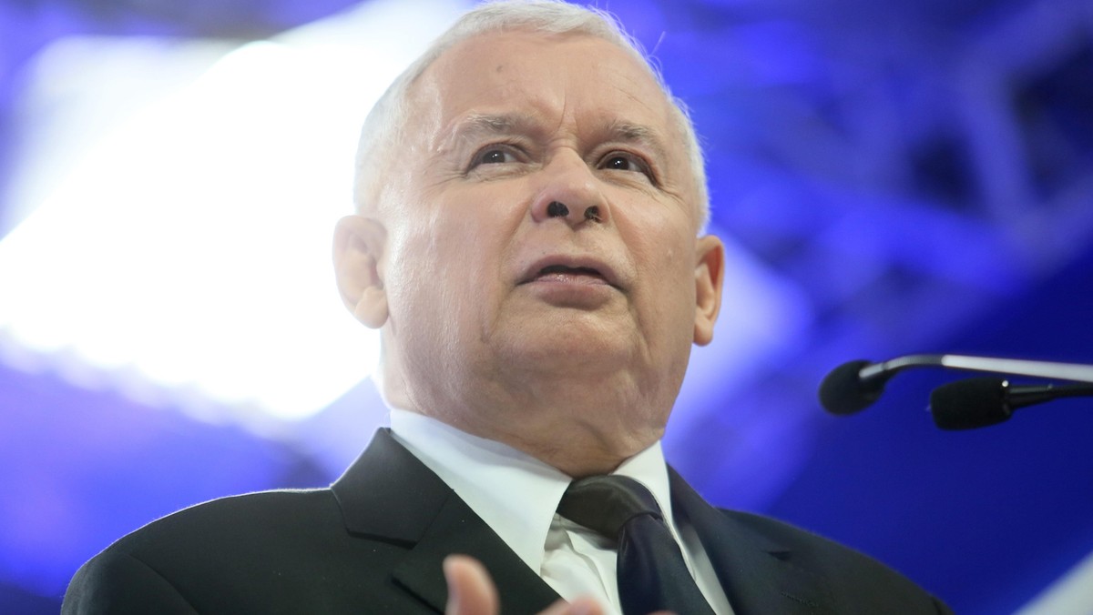 Jarosław Kaczyński biała aureola