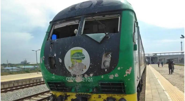 Terrorists bomb Abuja-Kaduna train with over 900 passengers onboard. (Daily Post)