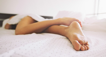 Naukowcy odkryli idealną temperaturę do spania. Obalili popularne przekonanie