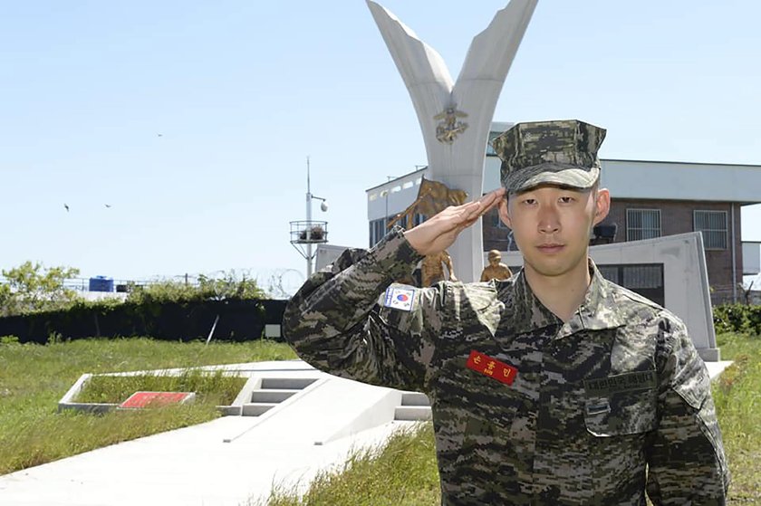 Son Heung-min  zakończył szkolenie wojskowe