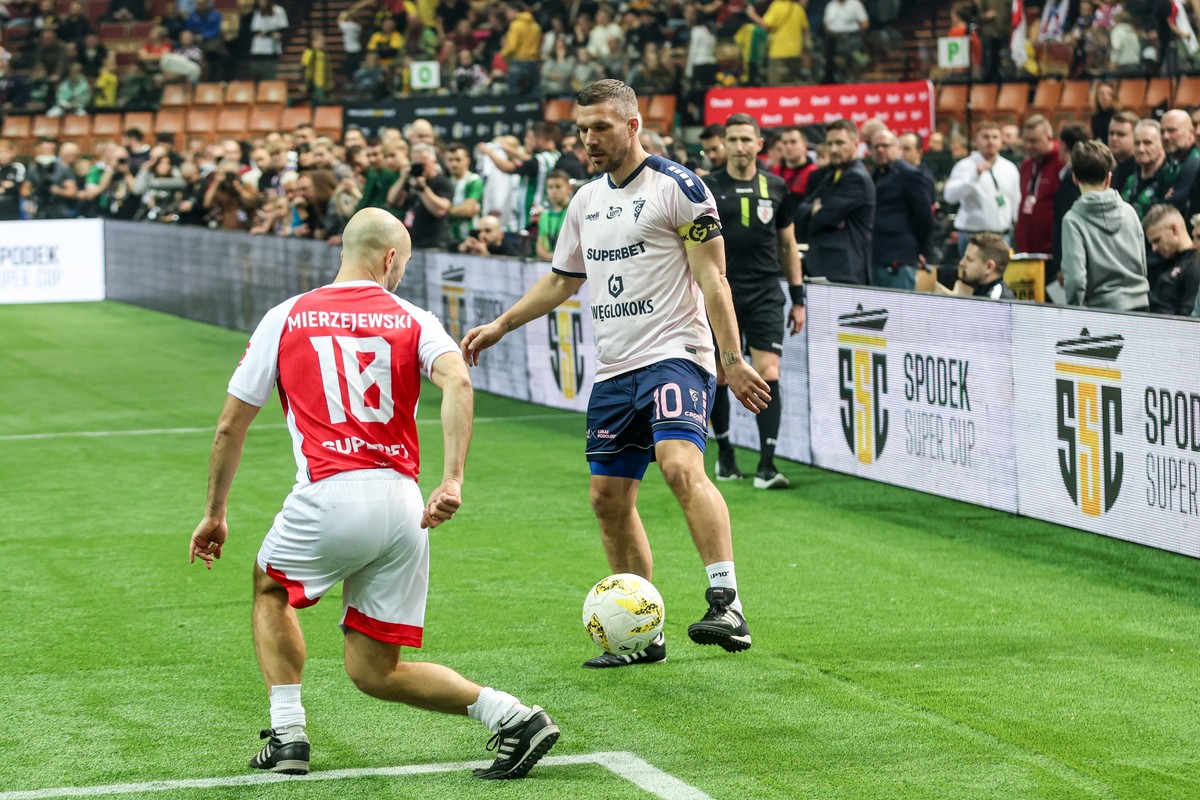 Lukas Podolski i Adrian Mierzejewski