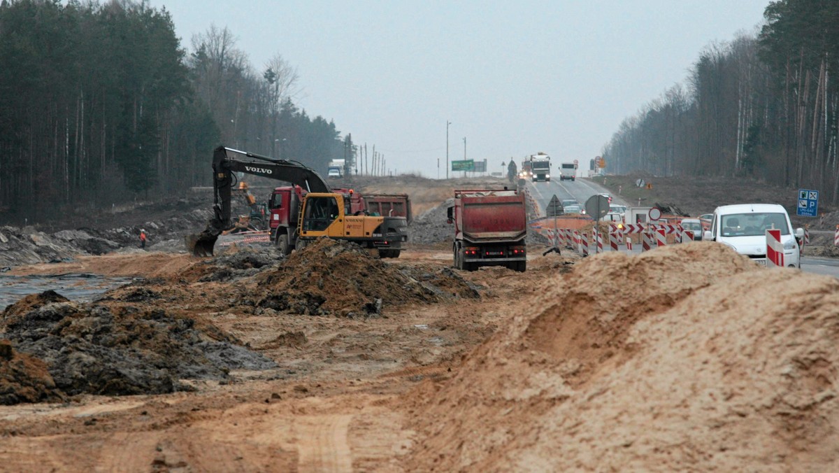 Generalna Dyrekcja Dróg Krajowych i Autostrad ogłosiła drugi etap przetargu na dwa odcinki drogi ekspresowej S7 między Koszwałami a Elblągiem. Na 40-km odcinku ekspresówka zastąpi drogę krajową nr 7.