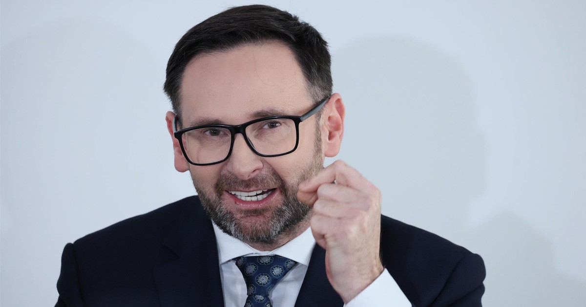 Obajtek zapytany o wezwanie do prokuratury. Wspomniał o swojej chorobie