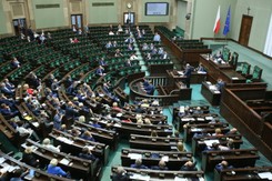 Nieoczekiwany apel posła PiS. Łukasz Rzepecki: Ta ustawa jest zła, nieludzka i antyobywatelska