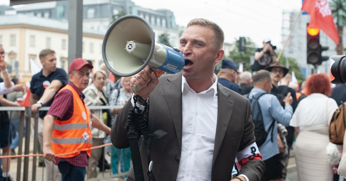 Słowa, które mogą go pogrążyć. Nowe zarzuty dla Roberta Bąkiewicza