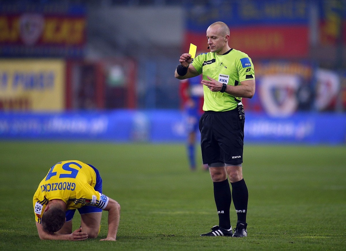 Polski arbiter będzie sędziował mecze na Euro 2016