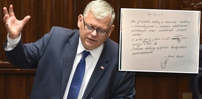 Posłowie oburzeni zachowaniem Marka Suskiego. Nabazgrał poprawkę do ustawy "na kolanie"?