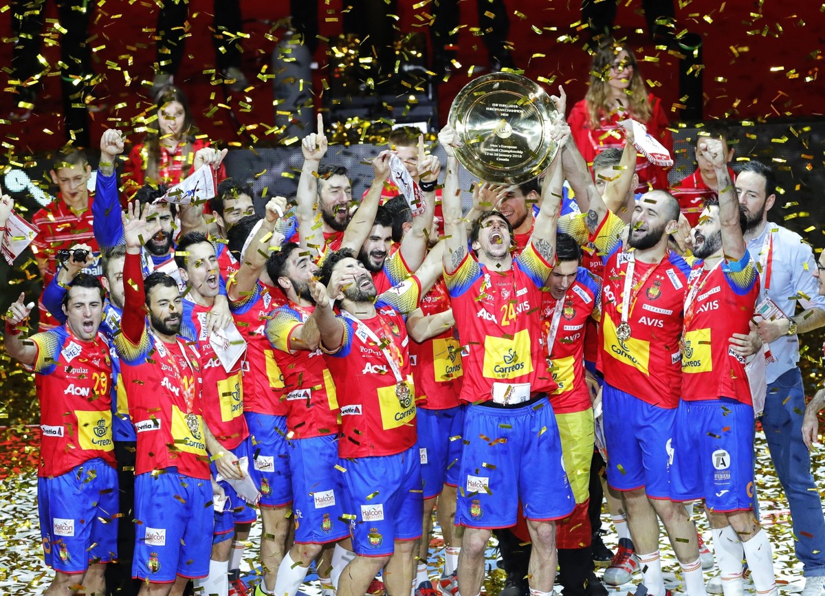 ME piłkarzy ręcznych: Szwecja pokonana w finale. Pierwszy triumf Hiszpanii