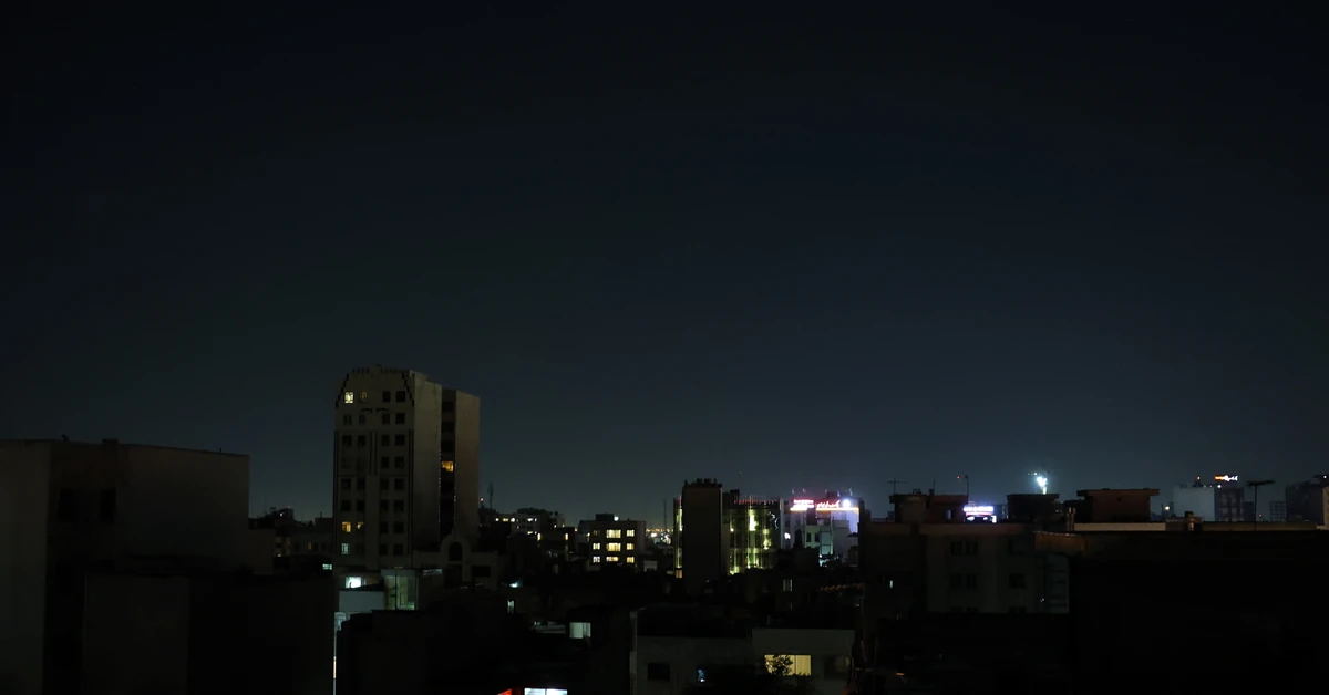 Izrael uderzył w obronę przeciwlotniczą Iranu. Myśliwce przeleciały nad Teheranem