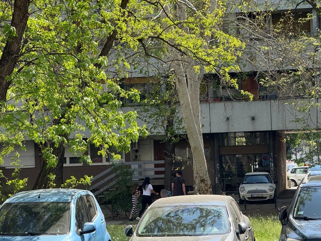 Policija napustila zgradu Marka Bulata