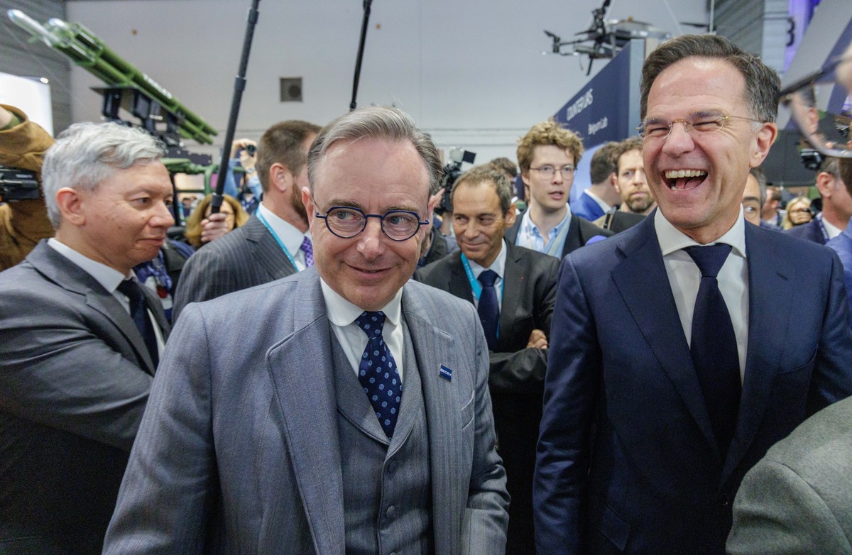 Niepokojące słowa premiera Belgii. "Europejscy przywódcy uważają, że z Rosją trzeba się dogadać, a nie z nią wojować"