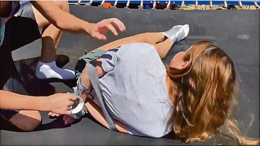 Među tinejdžerima je popularan i izazov vezivanja smrt-trakom