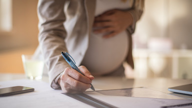 Dokumenty do porodu – czego nie zapomnieć i kiedy je skompletować
