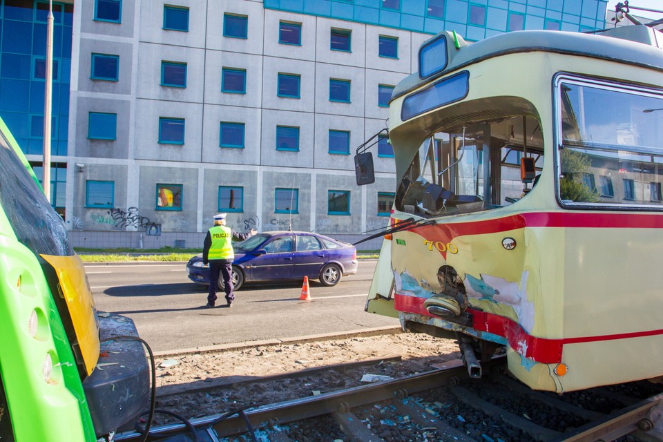 30 osób rannych w wypadku tramwajów w Poznaniu