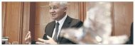 Jan Krzysztof Bielecki, prezes zarządu
      Pekao, deklarował, że nie zmieni się polityka dywidendowa
      banku. W tym roku jego spółka wypłaci najwyższą dywidendę
      wśród giełdowych banków - 87 proc. zysku