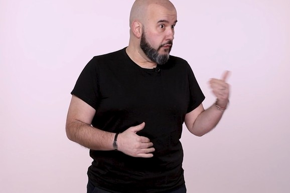 "KO IM JE DOZVOLIO DA TO RADE NA JAVNIM POJAVLJIVANJIMA?" Dejan isprozivao uticajne muškarce: "Imate li iole edukacije?"