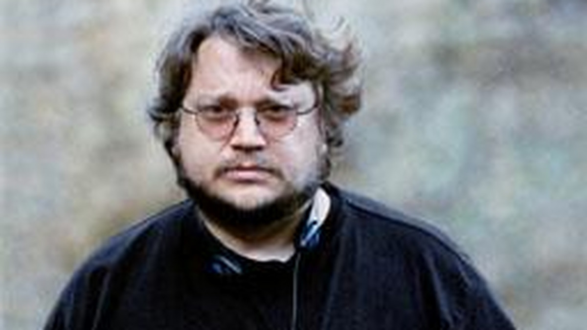 Guillermo Del Toro przygotowuje się do realizacjo obrazu "Hobbit".