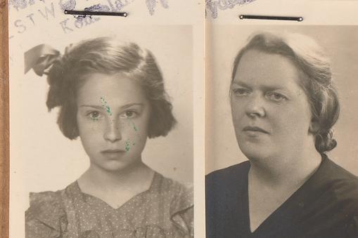 Natalia Zajczyk była nauczycielką, uczyła w szkole podstawowej.Rodzina trafiła do warszawskiego getta rok po narodzinach Zosi w 1940 r.