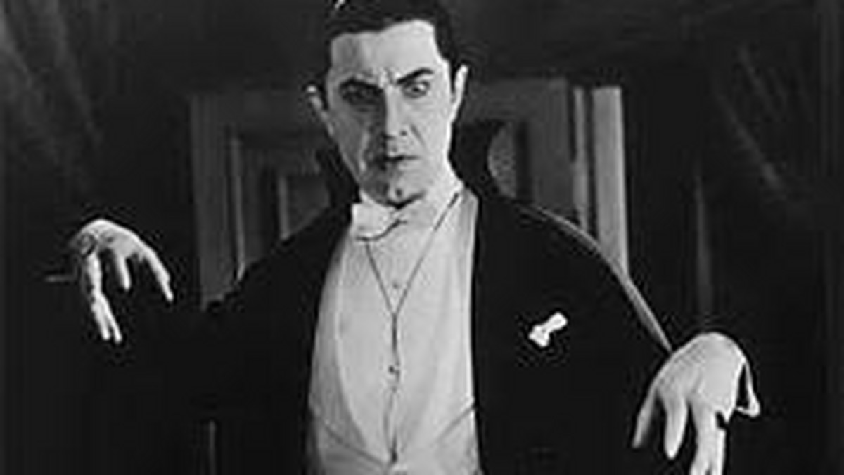 Benicio Del Toro twierdzi, że film "Dracula" z 1931 roku jest o niebo lepszy od sagi "Zmierzch". *