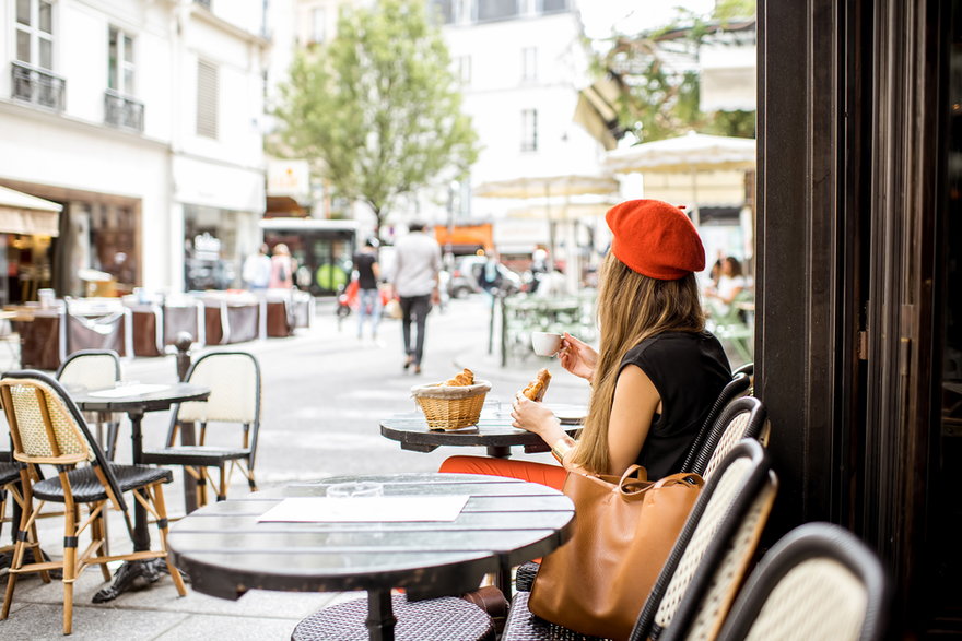 Pierwszy posiłek w ciągu dnia we Francji nazywany jest petit déjeuner