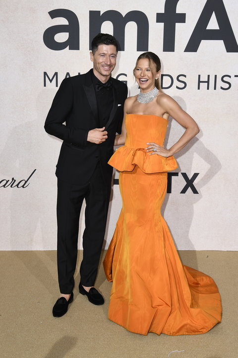 Robert Lewandowski i Anna Lewandowska na gali amfAR w Cannes